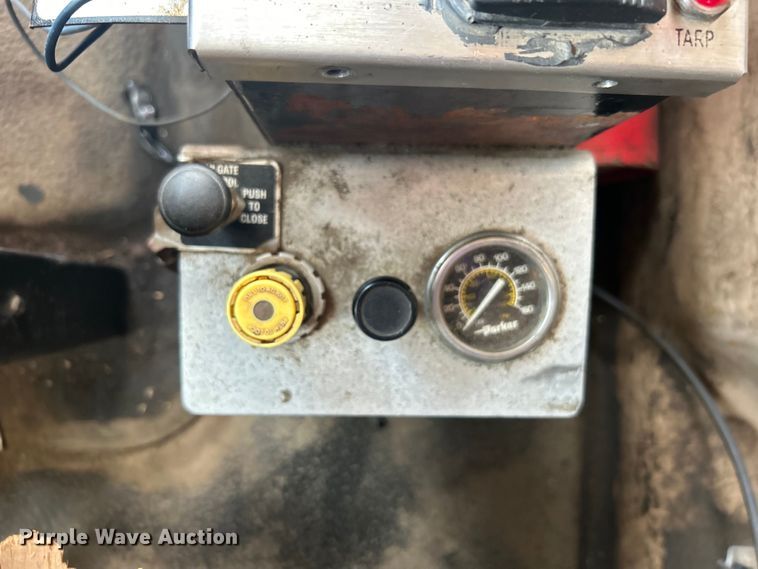 image for item EG1358 2005 Mack CV713 dump truck