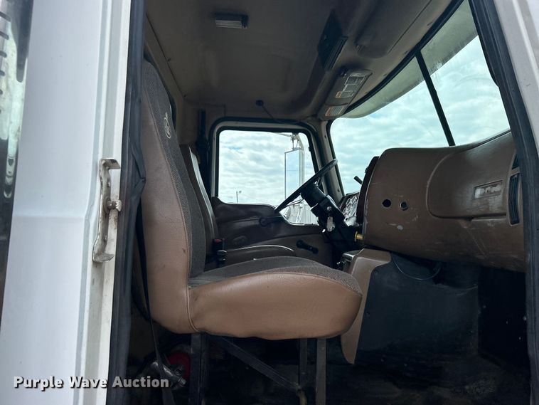 image for item EG1358 2005 Mack CV713 dump truck