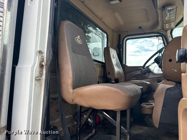 image for item EG1358 2005 Mack CV713 dump truck