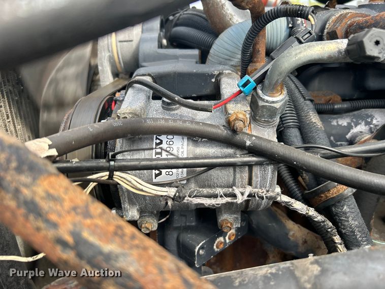 image for item EG1358 2005 Mack CV713 dump truck