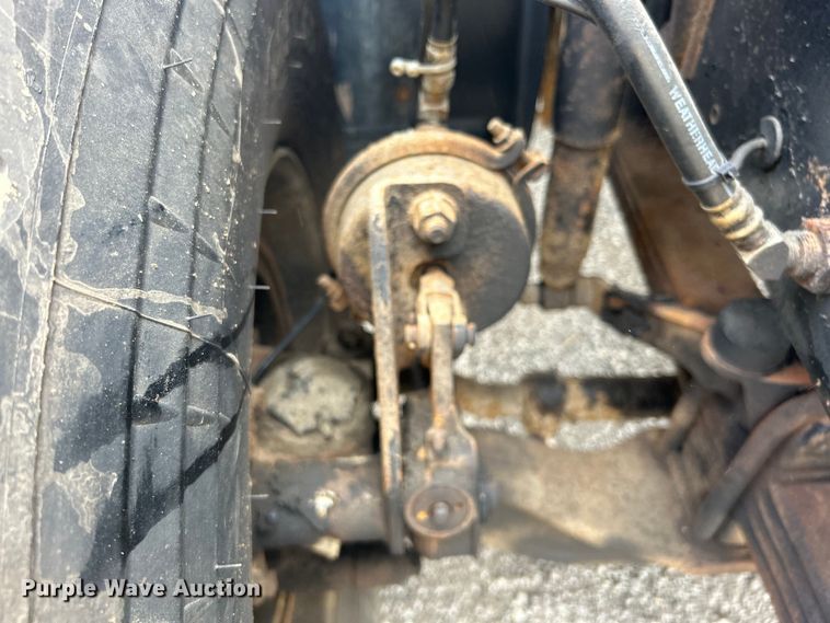 image for item EG1358 2005 Mack CV713 dump truck