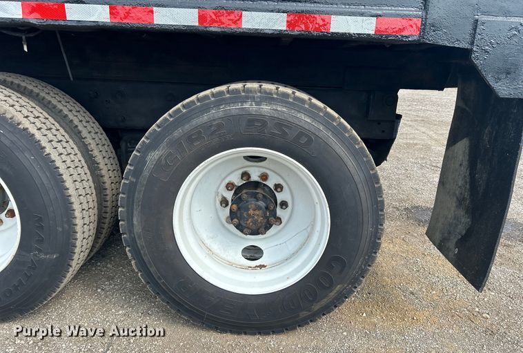 image for item EG1358 2005 Mack CV713 dump truck