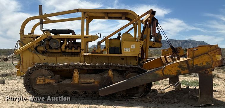 image for item EH3852 1971 Caterpillar  D8H dozer