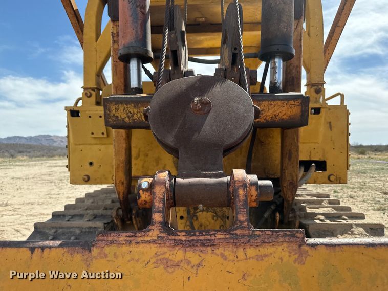 image for item EH3852 1971 Caterpillar  D8H dozer