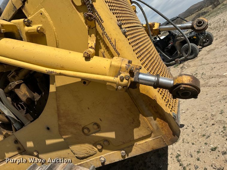 image for item EH3852 1971 Caterpillar  D8H dozer