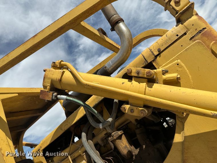 image for item EH3852 1971 Caterpillar  D8H dozer