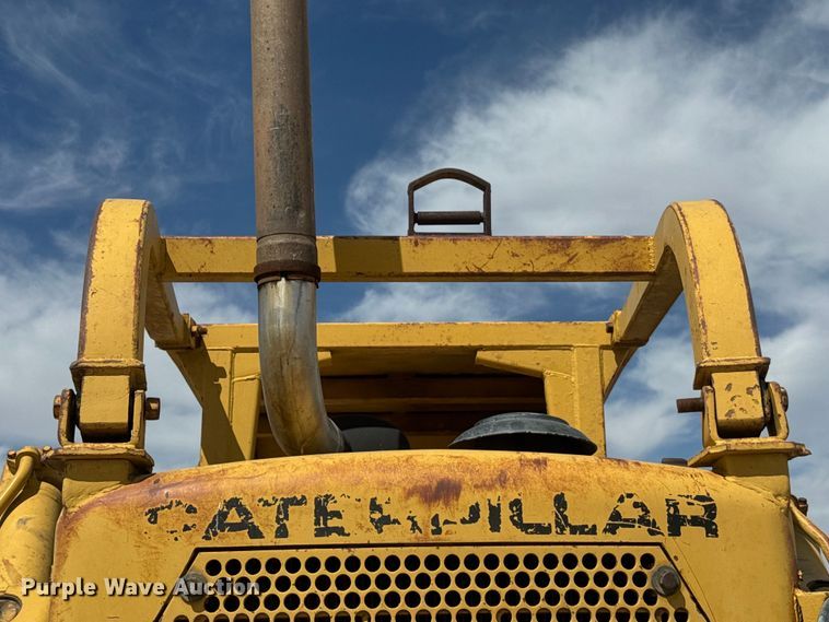 image for item EH3852 1971 Caterpillar  D8H dozer