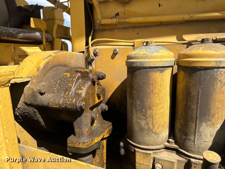 image for item EH3852 1971 Caterpillar  D8H dozer