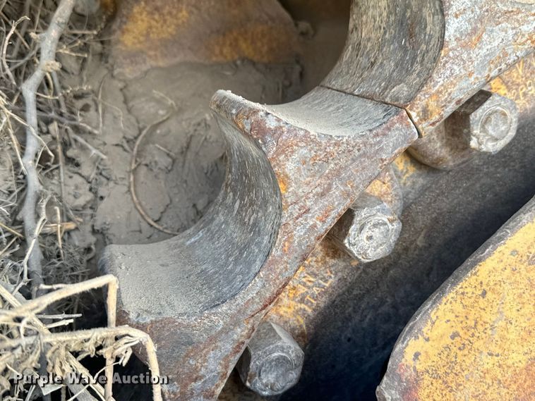 image for item EH3852 1971 Caterpillar  D8H dozer