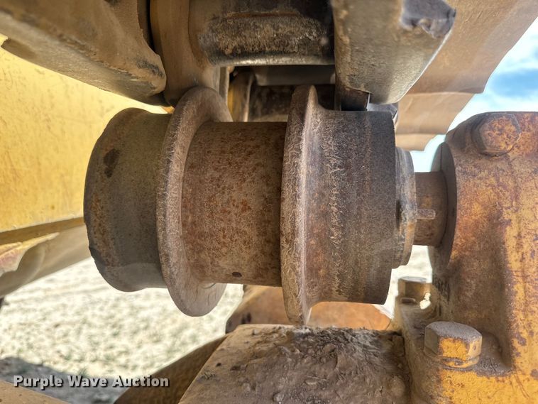 image for item EH3852 1971 Caterpillar  D8H dozer