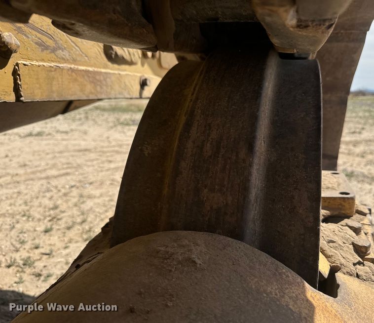 image for item EH3852 1971 Caterpillar  D8H dozer