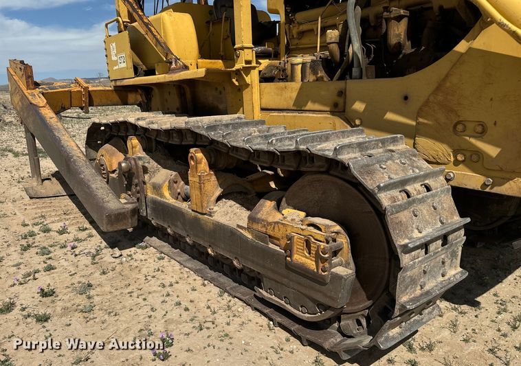 image for item EH3852 1971 Caterpillar  D8H dozer