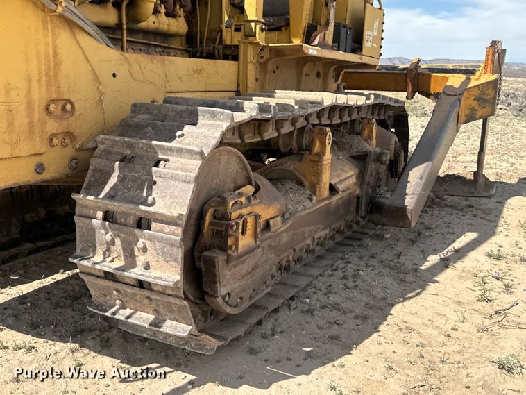 image for item EH3852 1971 Caterpillar  D8H dozer