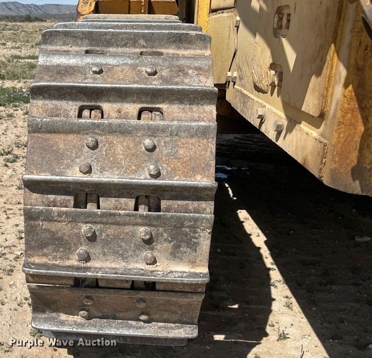 image for item EH3852 1971 Caterpillar  D8H dozer