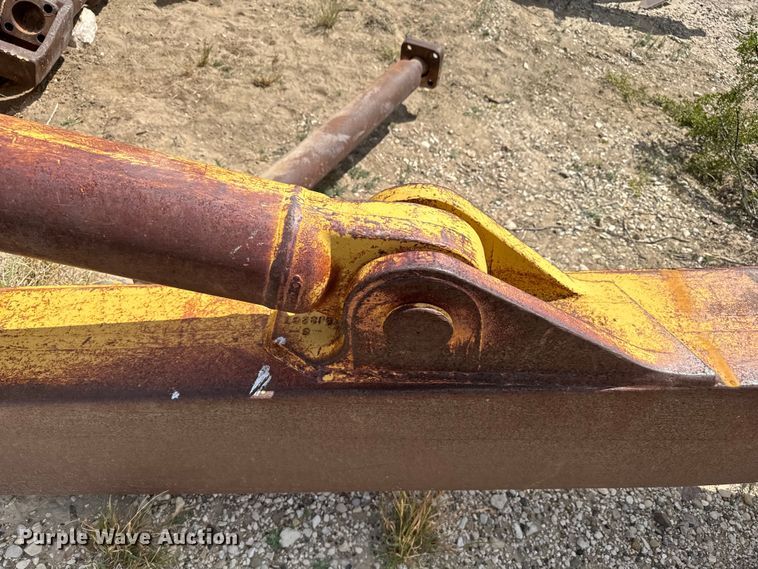 image for item EH3852 1971 Caterpillar  D8H dozer