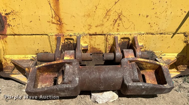 image for item EH3852 1971 Caterpillar  D8H dozer