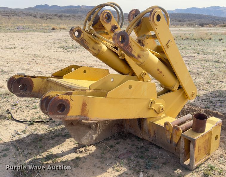image for item EH3852 1971 Caterpillar  D8H dozer