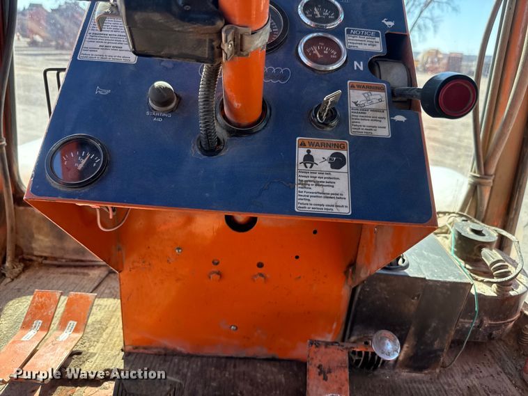 image for item EH5337 2014 Broce KR350 broom