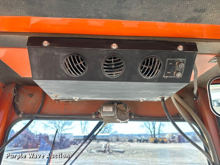 image for item EH5337 2014 Broce KR350 broom