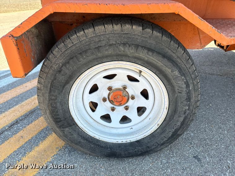 image for item EH5337 2014 Broce KR350 broom