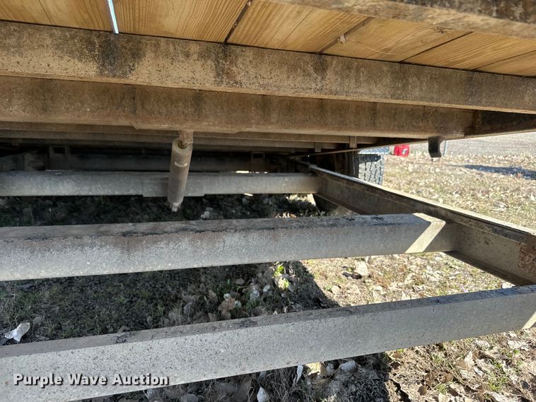 image for item EH5338 2004 Titan tilt deck equipment trailer