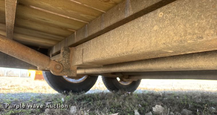 image for item EH5338 2004 Titan tilt deck equipment trailer