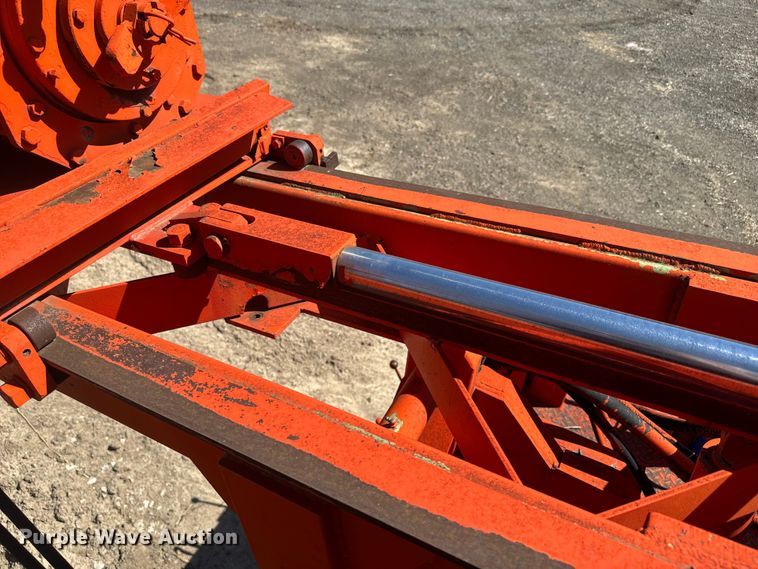 image for item EH5340 1973 International  Loadstar 1600 drilling rig truck