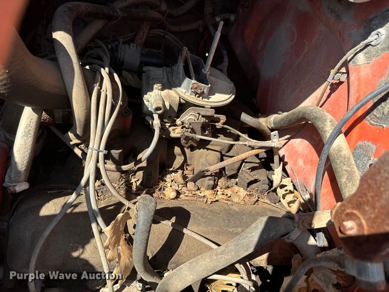 image for item EH5340 1973 International  Loadstar 1600 drilling rig truck