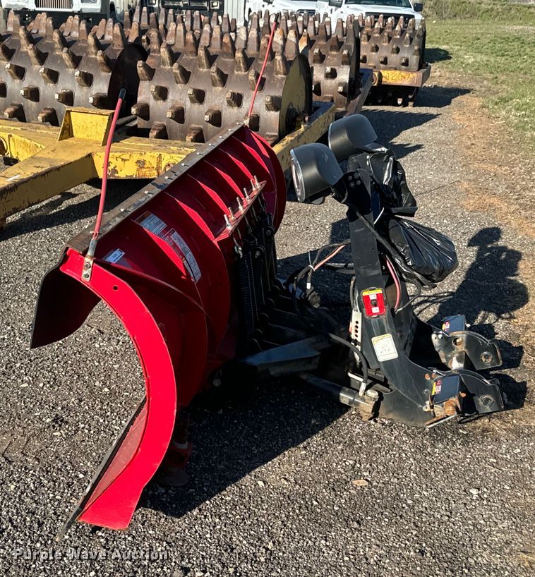 image for item EH5345 Boss RT3  snow plow