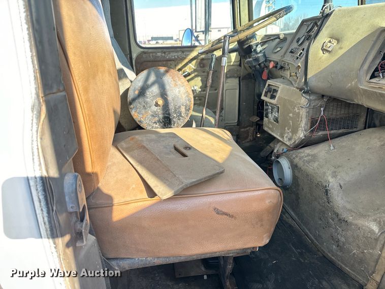 image for item EH5353 1980 Mack water truck