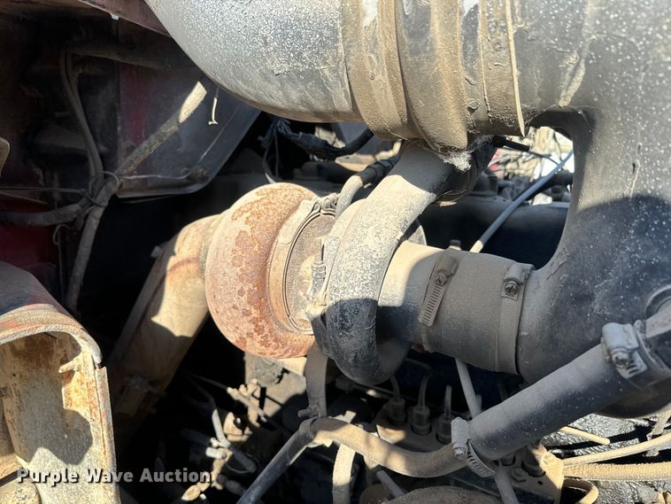 image for item EH5353 1980 Mack water truck