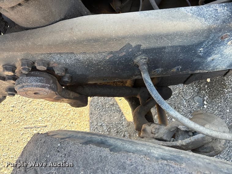 image for item EH5353 1980 Mack water truck