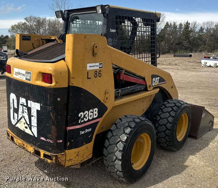 image for item EH5370 2006 Caterpillar 236B skid steer loader