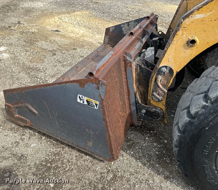 image for item EH5370 2006 Caterpillar 236B skid steer loader