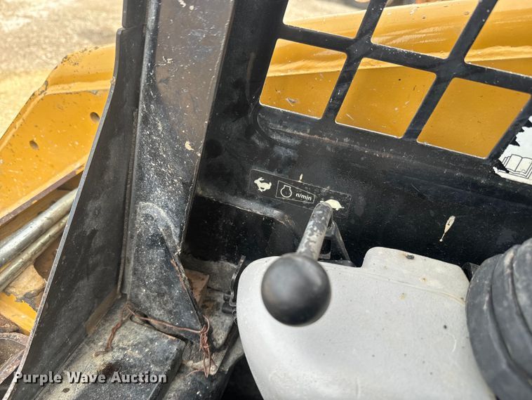 image for item EH5370 2006 Caterpillar 236B skid steer loader