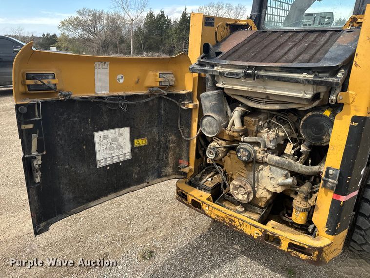 image for item EH5370 2006 Caterpillar 236B skid steer loader