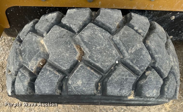 image for item EH5370 2006 Caterpillar 236B skid steer loader