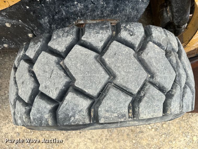 image for item EH5370 2006 Caterpillar 236B skid steer loader