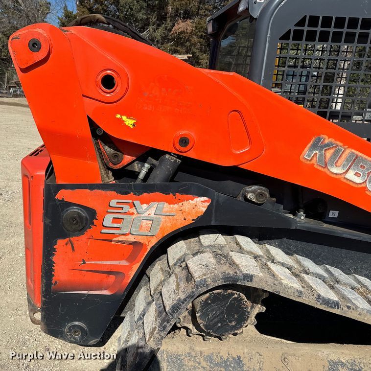 image for item EH5386 2011 Kubota SVL90 tracked skid steer loader