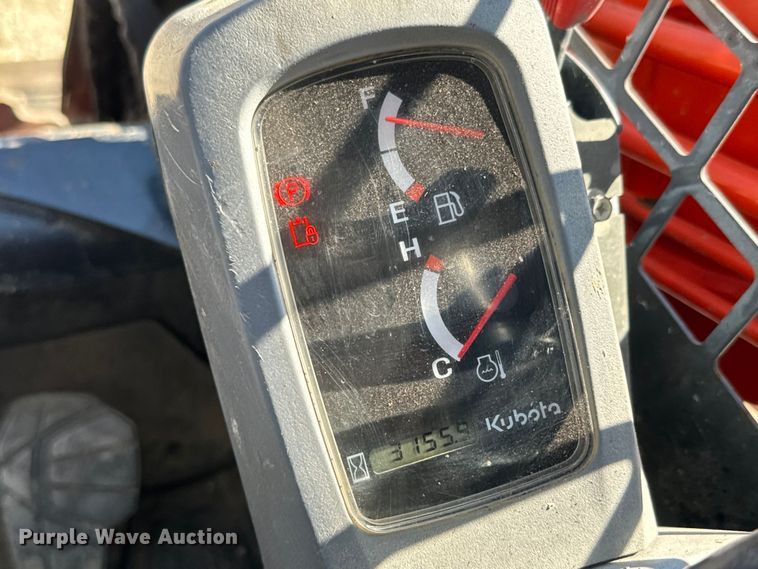 image for item EH5386 2011 Kubota SVL90 tracked skid steer loader