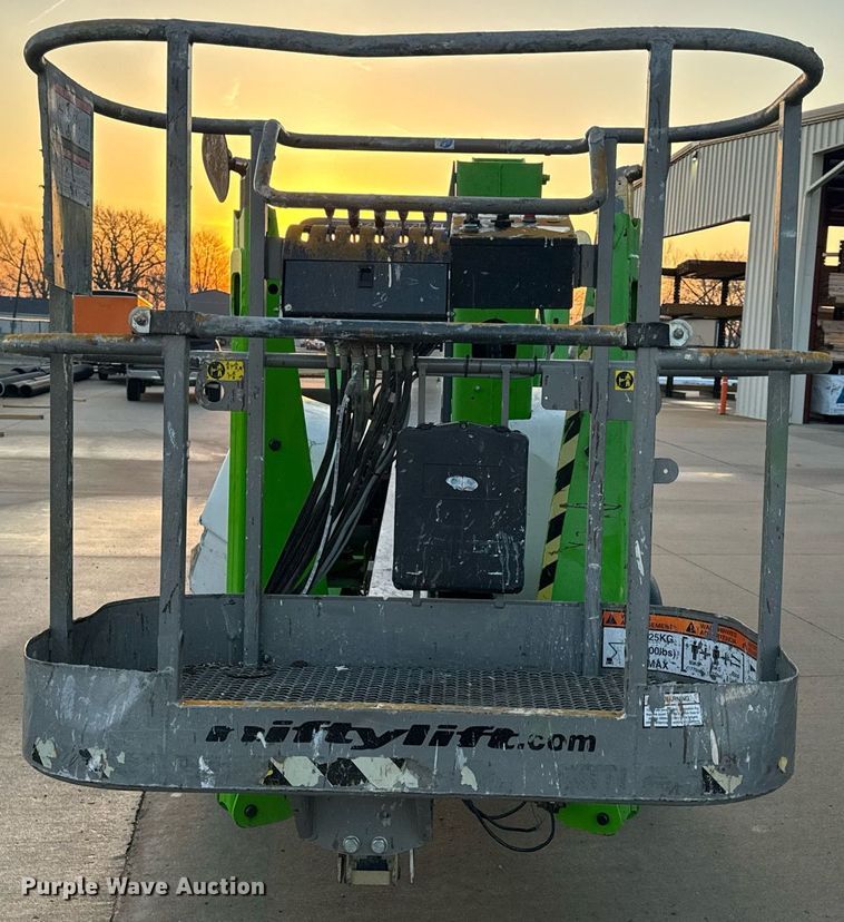 image for item EH6585 2017 Nifty TM42T boom lift