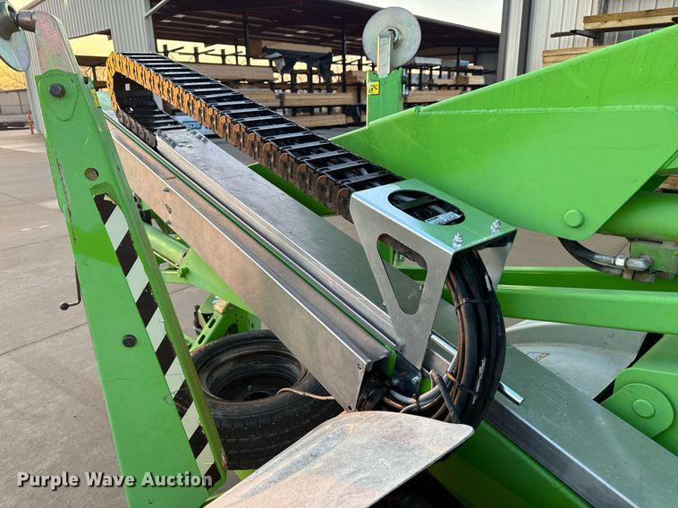 image for item EH6585 2017 Nifty TM42T boom lift