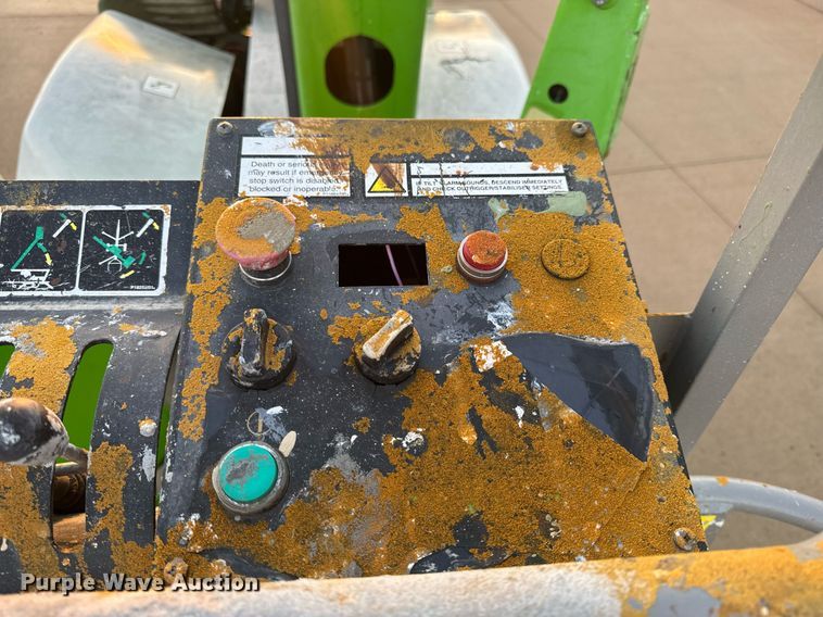 image for item EH6585 2017 Nifty TM42T boom lift