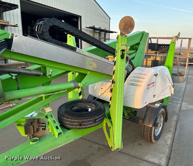 image for item EH6585 2017 Nifty TM42T boom lift