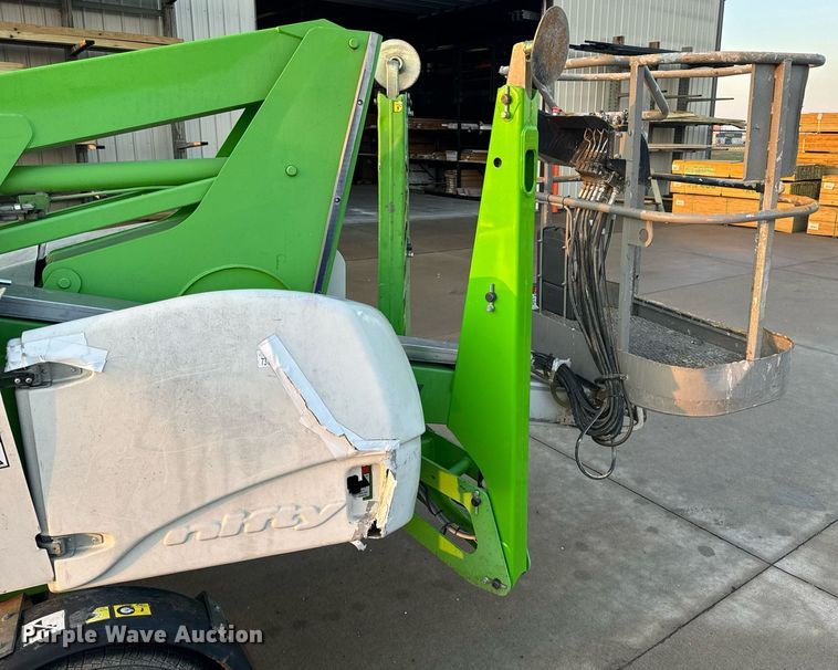 image for item EH6585 2017 Nifty TM42T boom lift