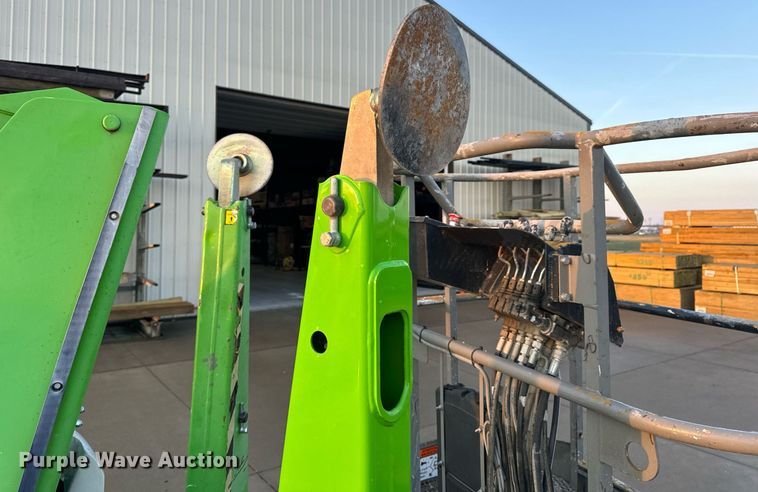 image for item EH6585 2017 Nifty TM42T boom lift