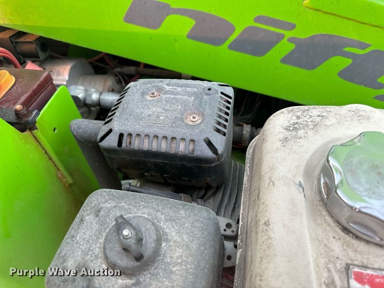 image for item EH6585 2017 Nifty TM42T boom lift