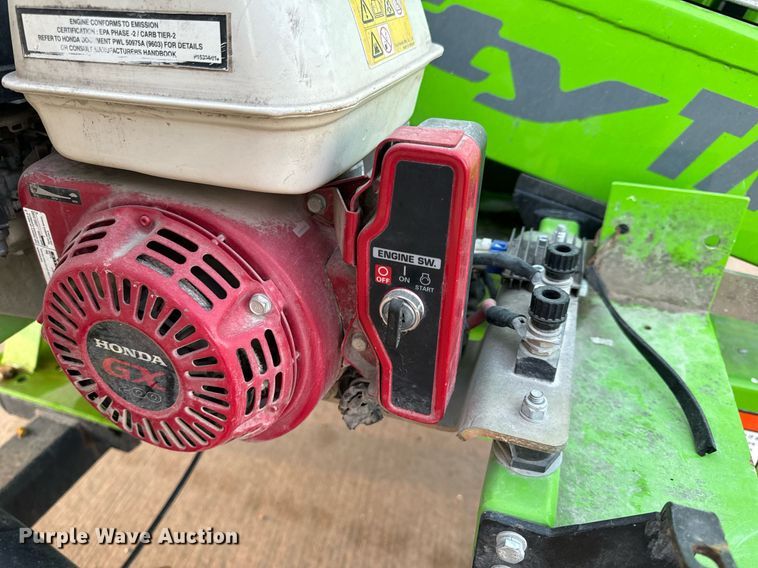 image for item EH6585 2017 Nifty TM42T boom lift