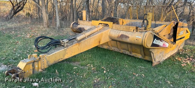 image for item EH6606 2006 Ashland I-180 TS2 scraper