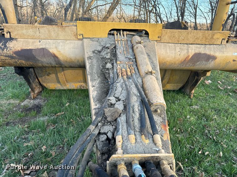 image for item EH6606 2006 Ashland I-180 TS2 scraper